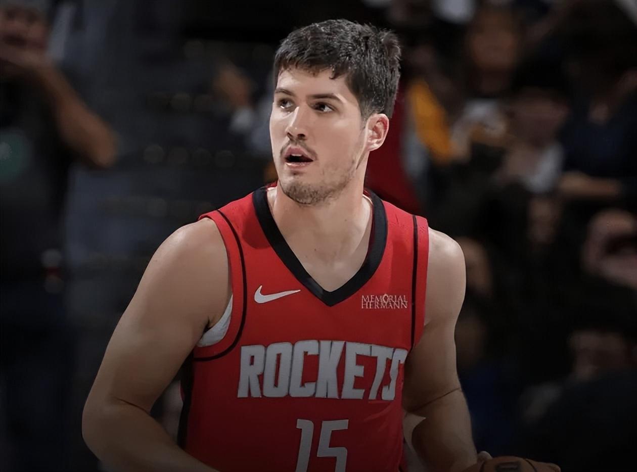 辉达娱乐平台-火箭配角太不稳定了！阿门谢泼德隐患明显，多人有D没3引球队起伏